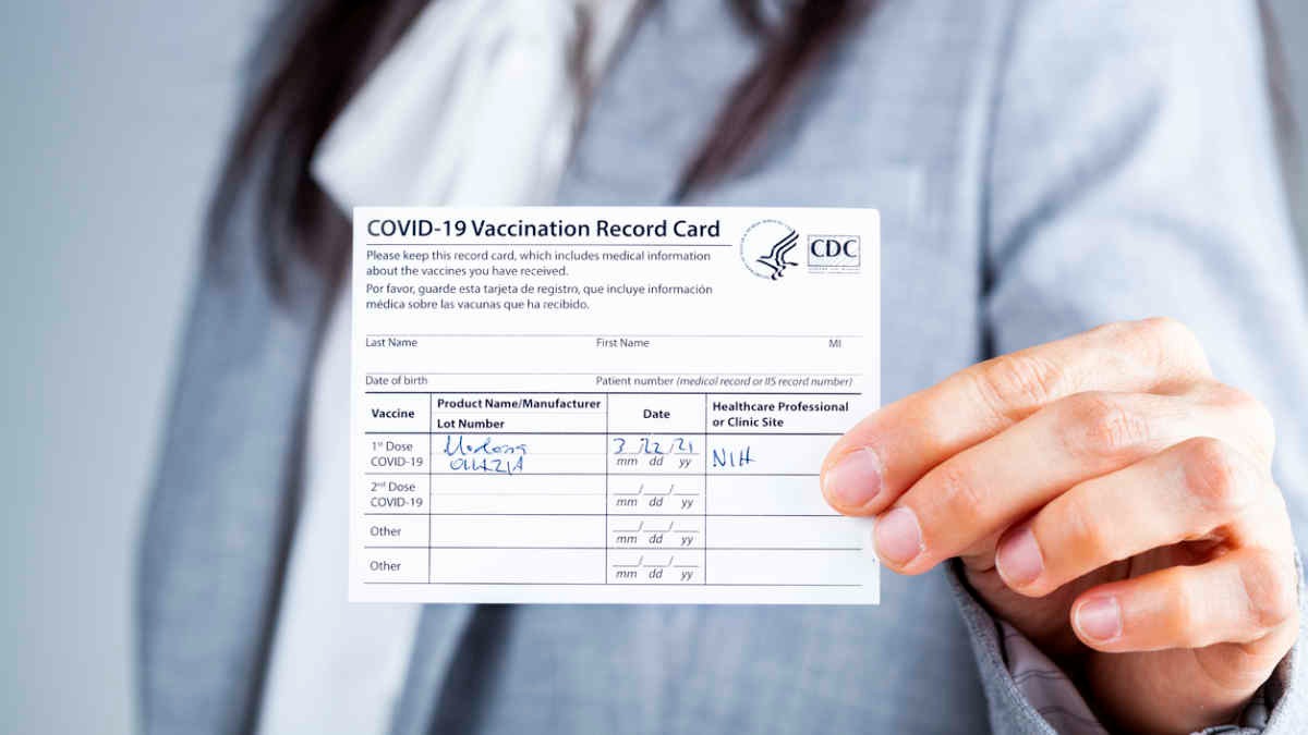 Should Employers Rescind Vaccination Policies?